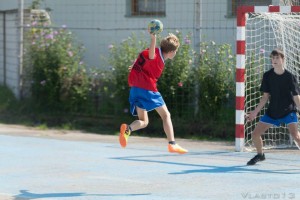 575250_10151599075626752_1476937817_n