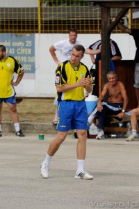 255876_10151012909231752_974203700_o