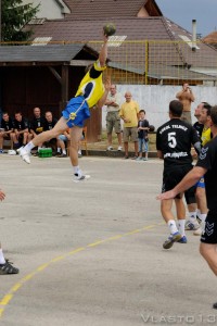 255909_10151012865531752_112756084_o