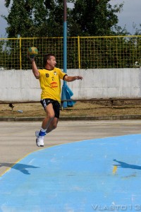 257737_10151012875766752_571858341_o