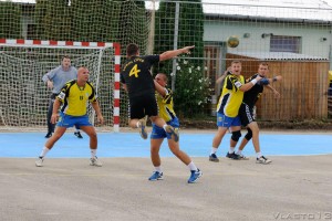 280654_10151012826536752_1215488749_o