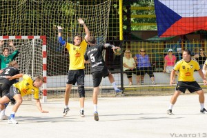 328098_10151012926096752_1749113174_o