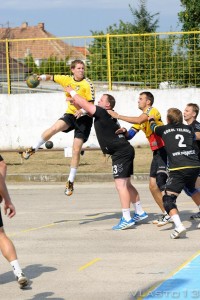 328098_10151012926101752_302389709_o