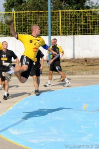 328098_10151012926116752_640013738_o